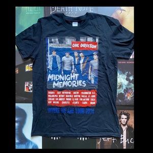 One Direction Where We Are 2014 Tour T-Shirt ✨ Size Medium 💫